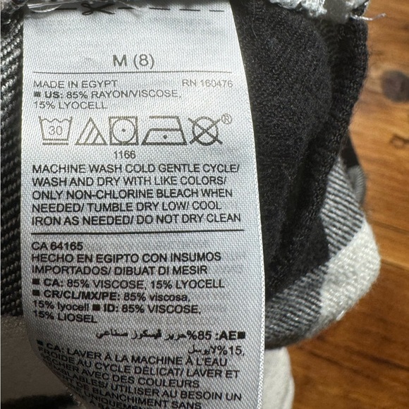 Girls Old Navy Black and white checkered plaid soft button down flannel size M/8 - Picture 4 of 5